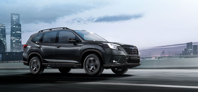 Forester 2.0i-S ES 森黑版